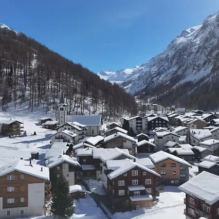 Cozy Single With Mountain View 펜션